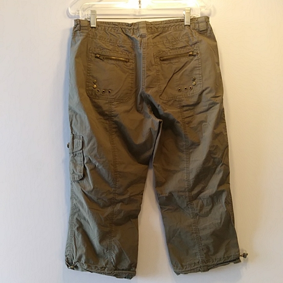3 for$30  Kiss Capri Cargo Khakis, sz. 8 - Picture 2 of 6